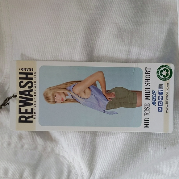 NEW Rewash Mid-Rise Midi Cuffed Shorts 1/25 White - Picture 3 of 16